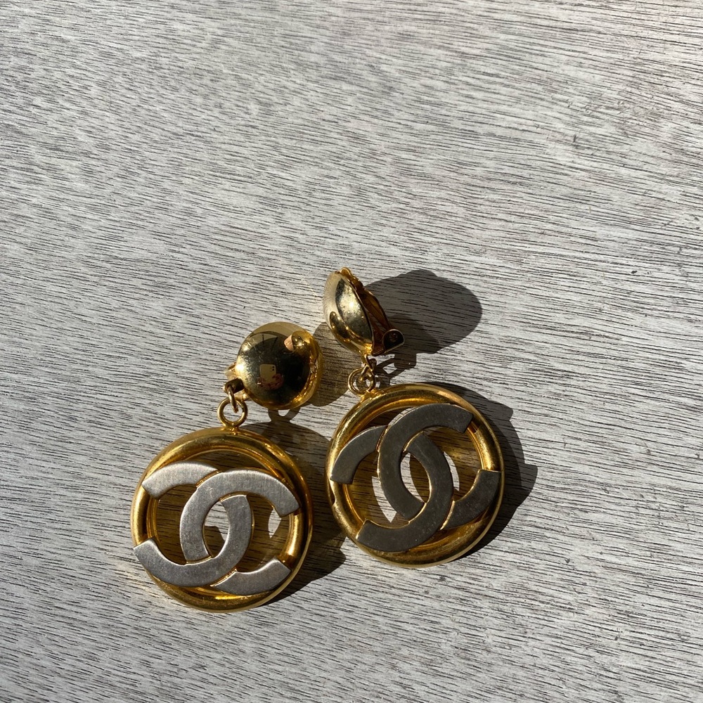 CHANEL earrings